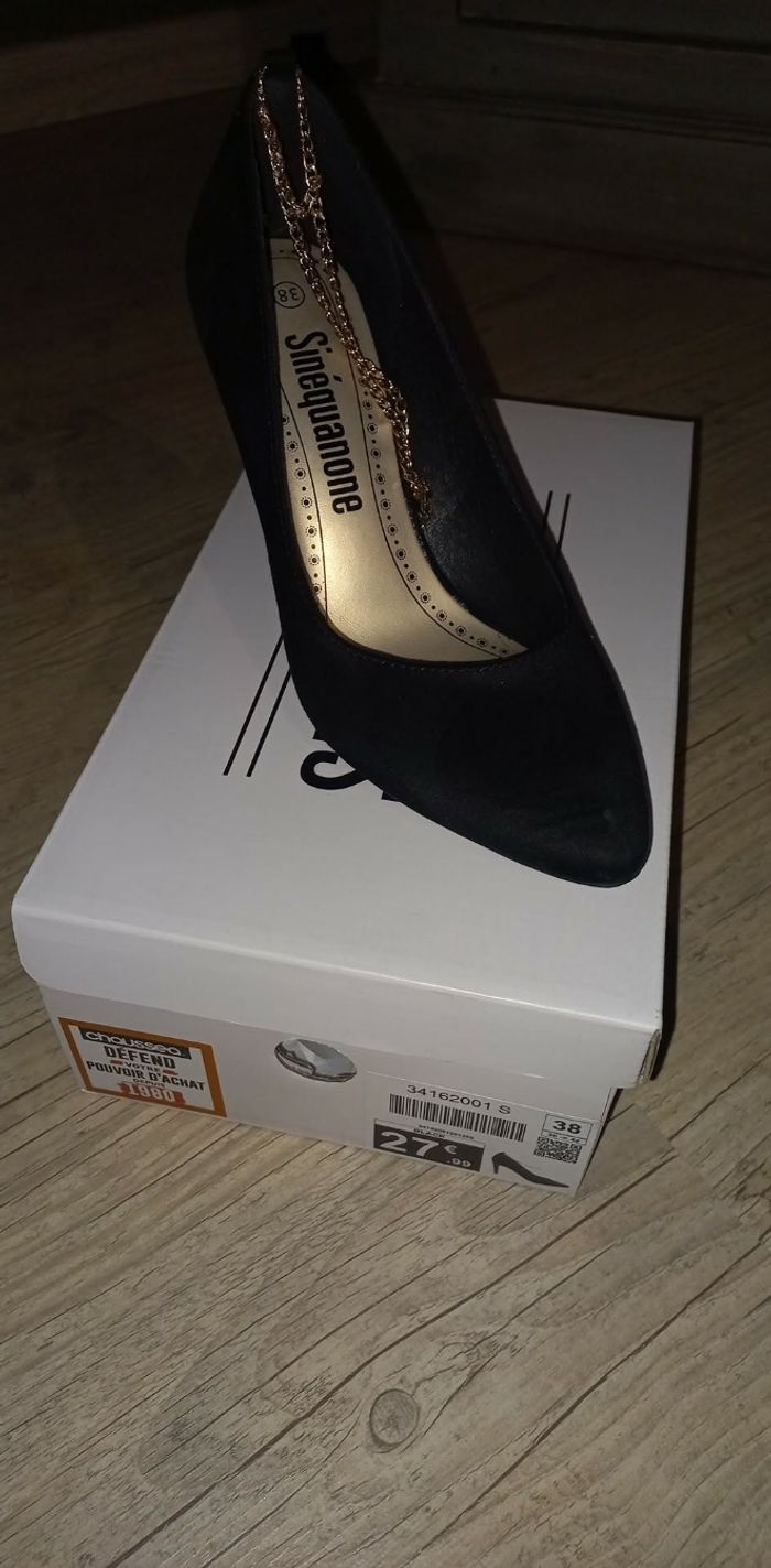 💥superbe paire escarpins p38💥 - photo numéro 5