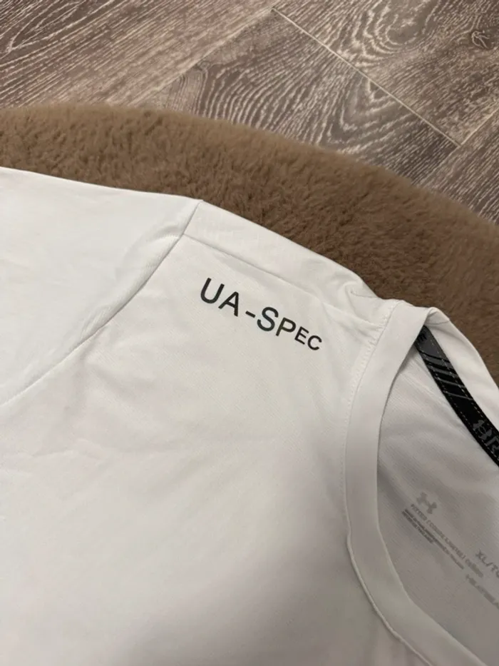 T-shirt Under armour - photo numéro 4