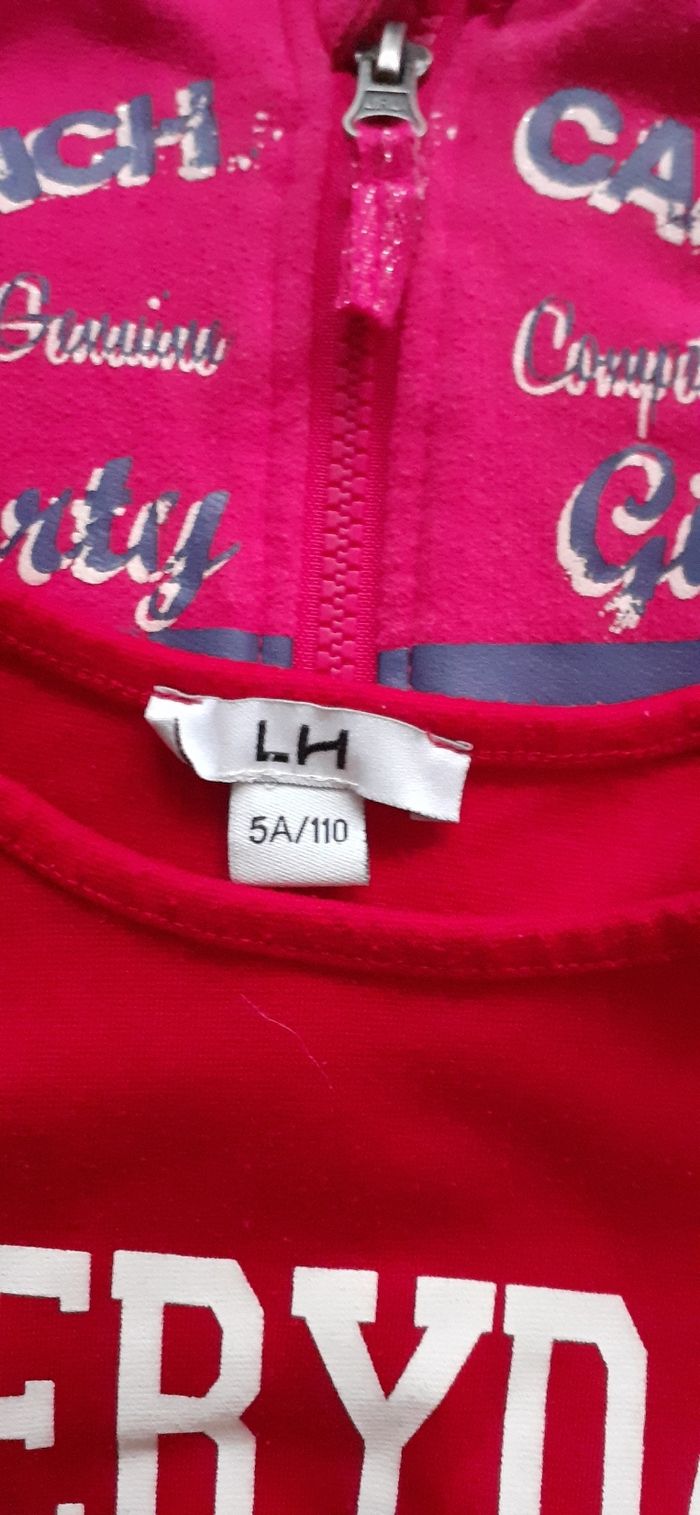 Un lot de 3  tricot  fille 5ans - photo numéro 3