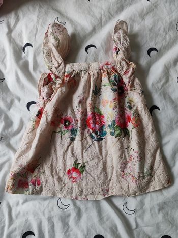Robe fleuri 6/9 mois