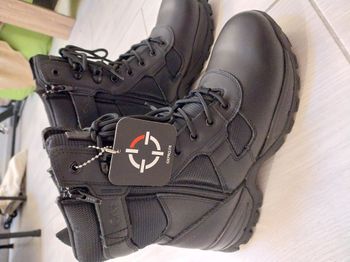 chaussures montantes taille 44