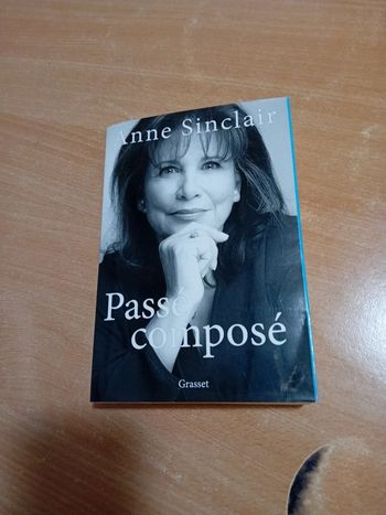 Anne Sinclair Passe composé