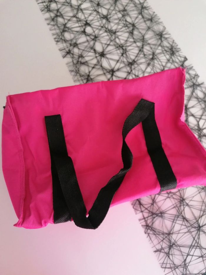 Petit sac isotherme🥤 - photo numéro 5