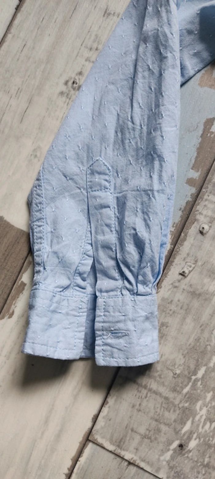 Belle chemise 8 ans 🤩 - photo numéro 3