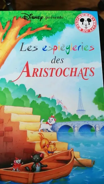 Livre disney les espiègleries des Aristochats