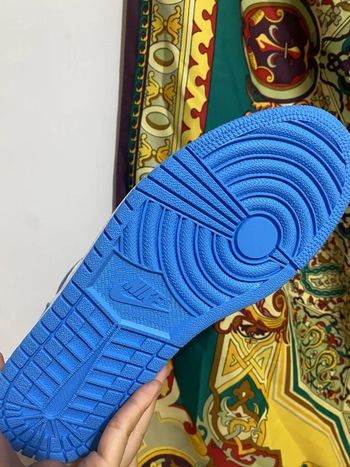 Jordan 1 Retro High OG UNC Toe