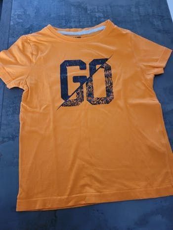 T-shirt orange taille 6ans