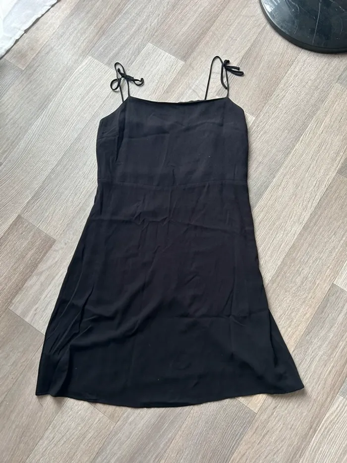 Mini robe noir légère