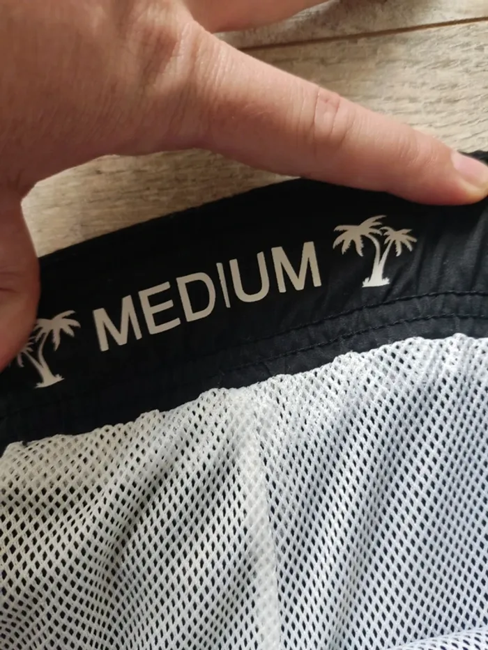 Short de bain noir motif tropical taille M Cedar Wood State - photo numéro 7