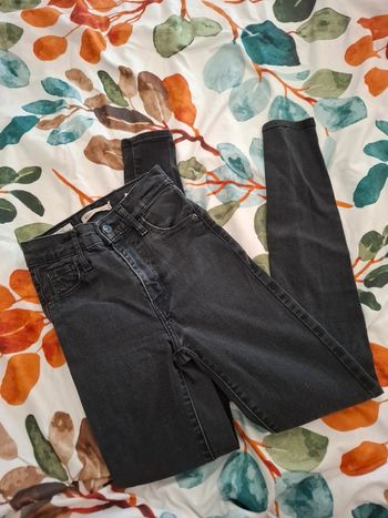 Jeans noir Levi's mile hight super skinny 🥨