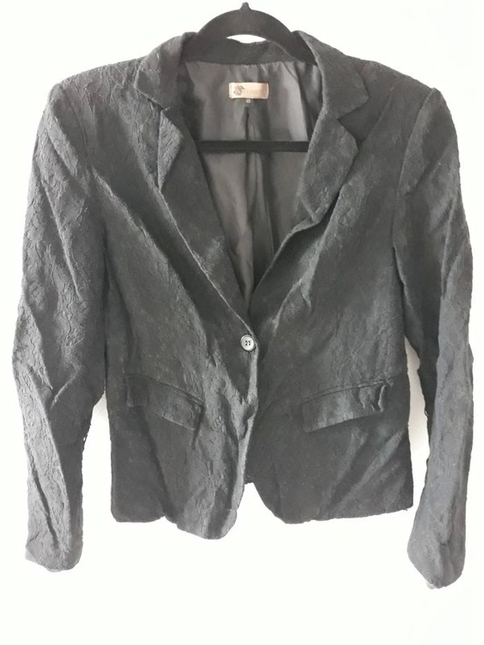 Veste tailleur dentelle fleurie - photo numéro 2