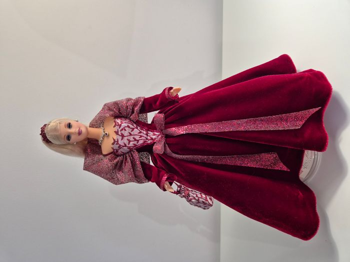 Barbie Noël 2002 - photo numéro 2