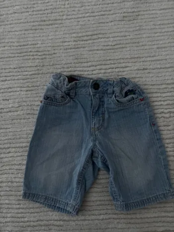 Short jean