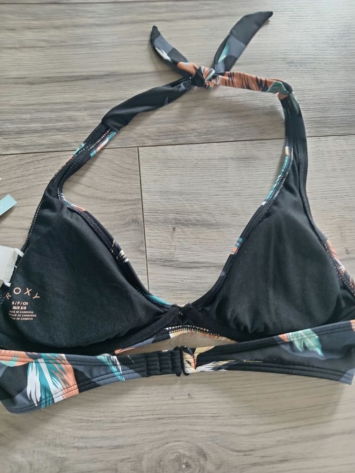 Haut de maillot de bain taille s - photo numéro 5