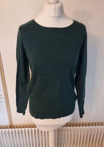 Pull vert col V neuf