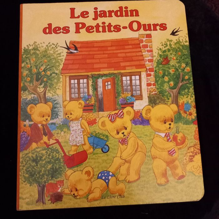 Livre le jardin des petits-ours