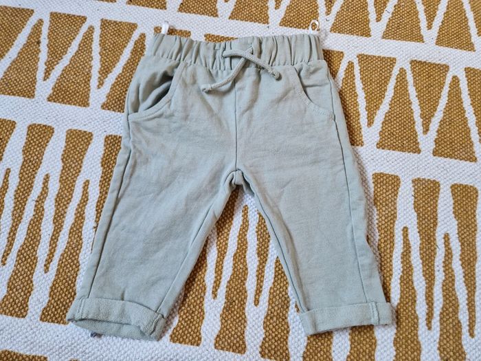 Pantalons C&A - photo numéro 3