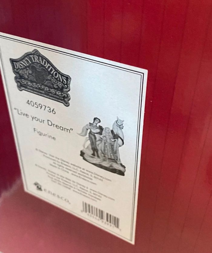 Figurine disney traditions raiponce - photo numéro 2