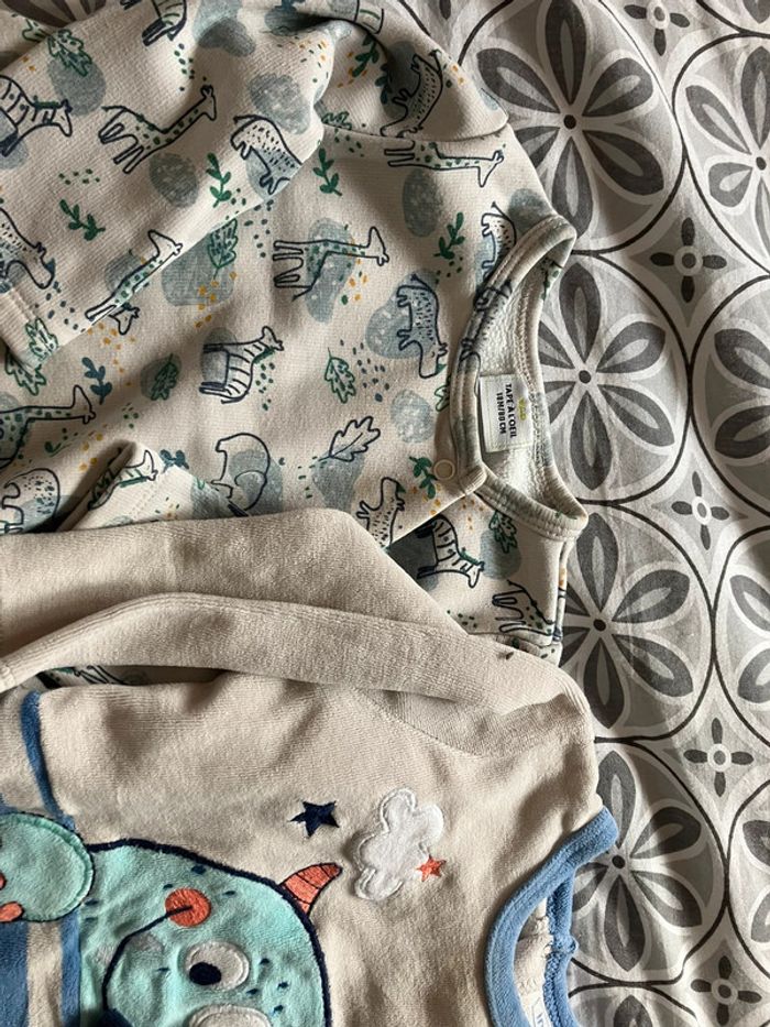 Lot de 3 pyjamas 18 mois - photo numéro 4