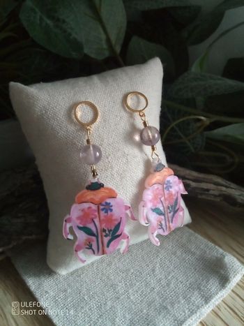Boucles d'oreilles améthyste et scarabées roses