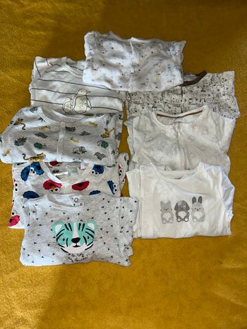 Lot de 8 pyjamas coton Taille 3 mois