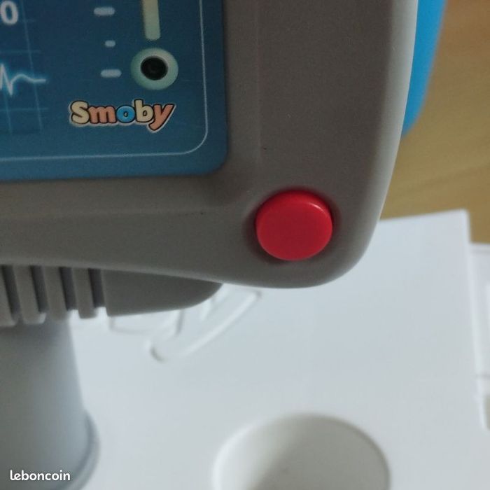 Accessoires de docteur et plateau sonores - photo numéro 3