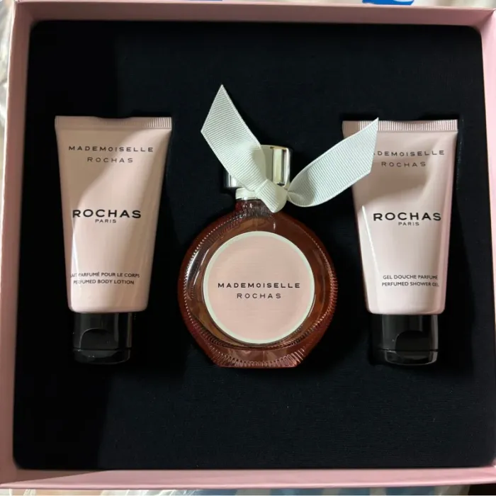 Coffret Mademoiselle Rochas - photo numéro 3