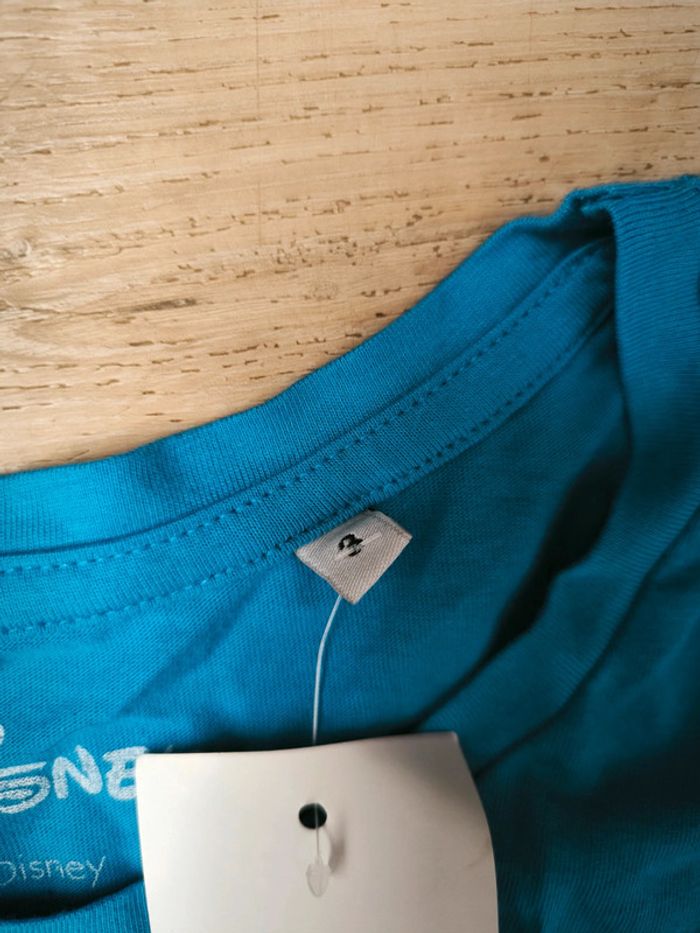 Tee shirt blanche neige neuf - photo numéro 4