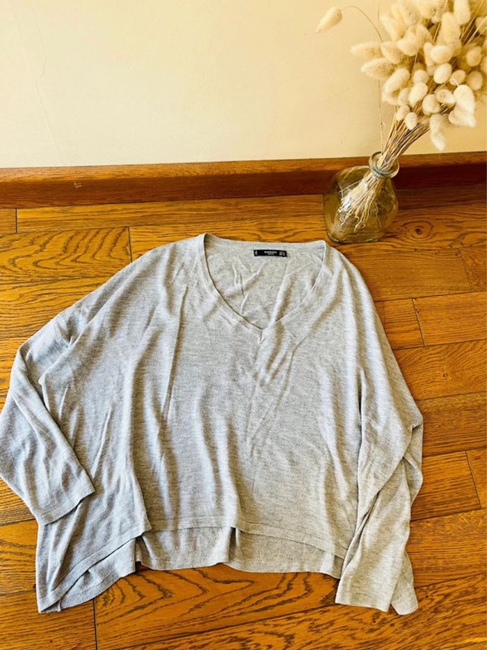 Sublime pull gris mango taille XS décolleté en V - photo numéro 2