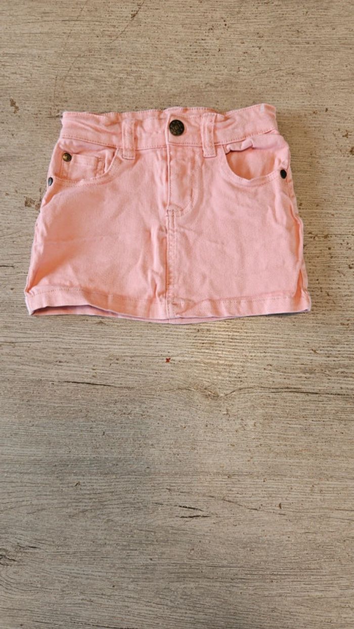 Jupe courte en jean s stretch rose clair, ajustable à la taille, Influx, 5 ans, jamais mise