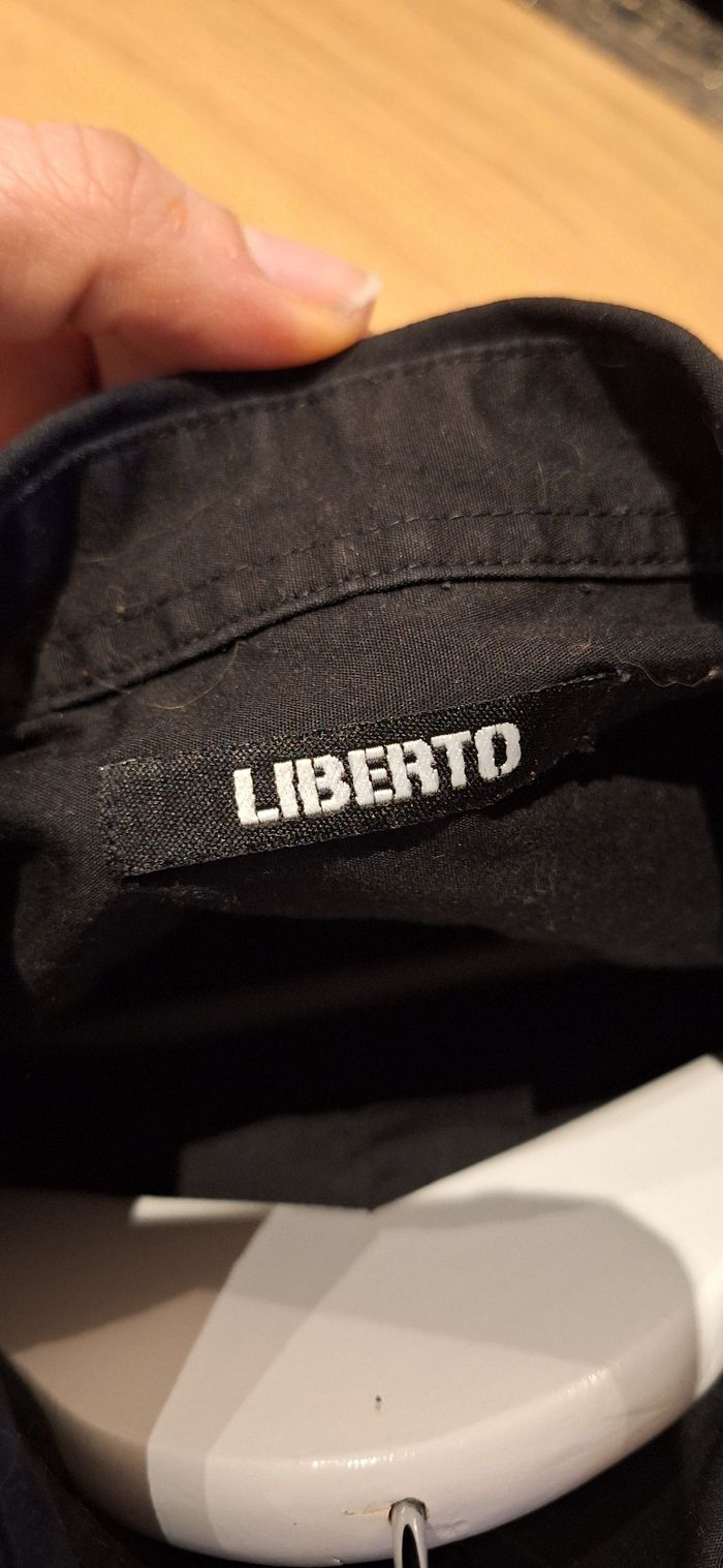 Chemise noire 8 ans liberto - photo numéro 5