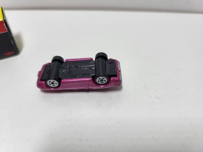 Capsule Tomica Voiture - photo numéro 2