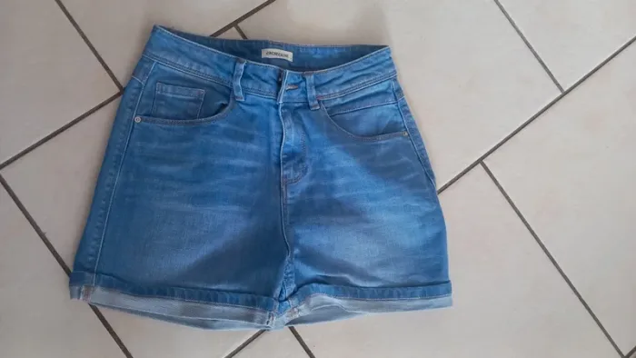 Short jean femme cache cache 34 tbe
