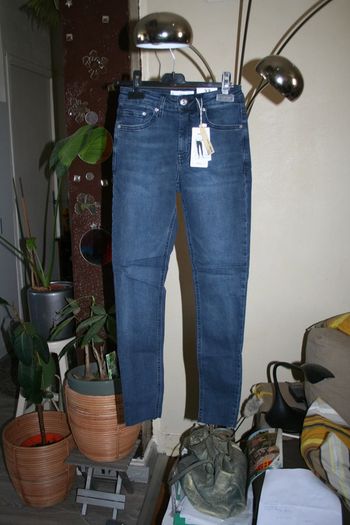 🌸Jean skinny cropped  mid waist  Taille 32 "Mango" Tendance 2023 Neuf 🌸