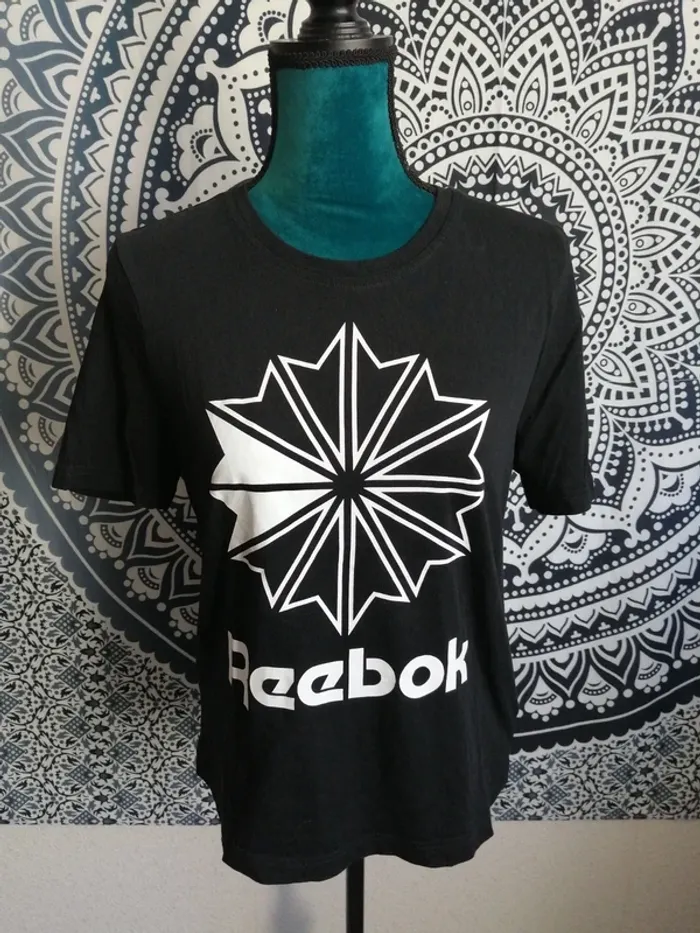 Tee-shirt de sport noir imprimé style fleurs et écriture reebok / reebok / (M) - photo numéro 2