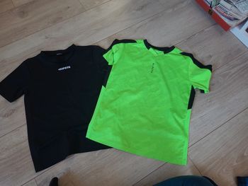Lot de 2 tee shirts Kipsta 10 ans
