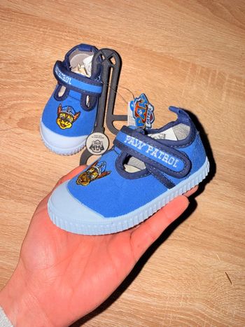 Chaussure bébé pat patrouille 