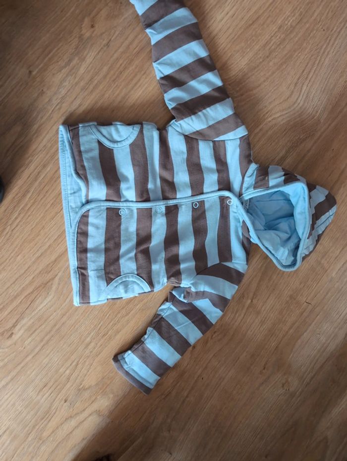 Petit manteau 9 mois - photo numéro 2