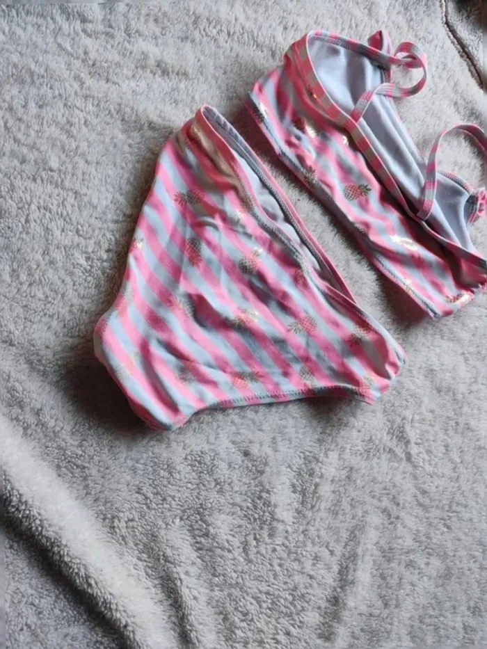 Maillot de bain 2 pièces rose blanc ananas doré Primark 5/6 ans - photo numéro 5
