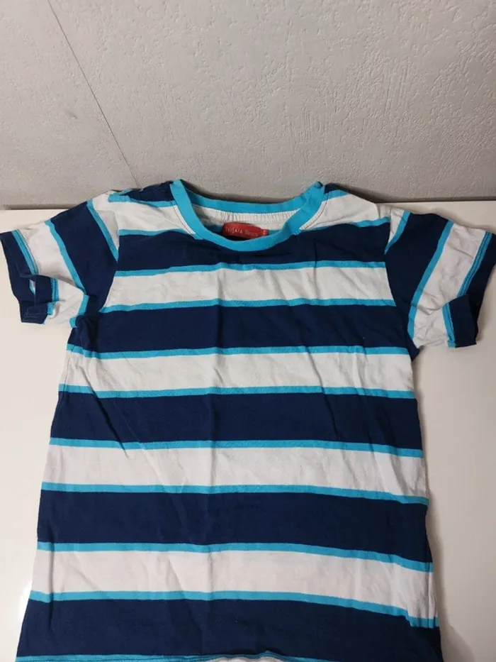 Tee-shirt rayures bleu et blanc "Tissaia"