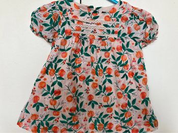 Jolie robe légère été motif pêches
