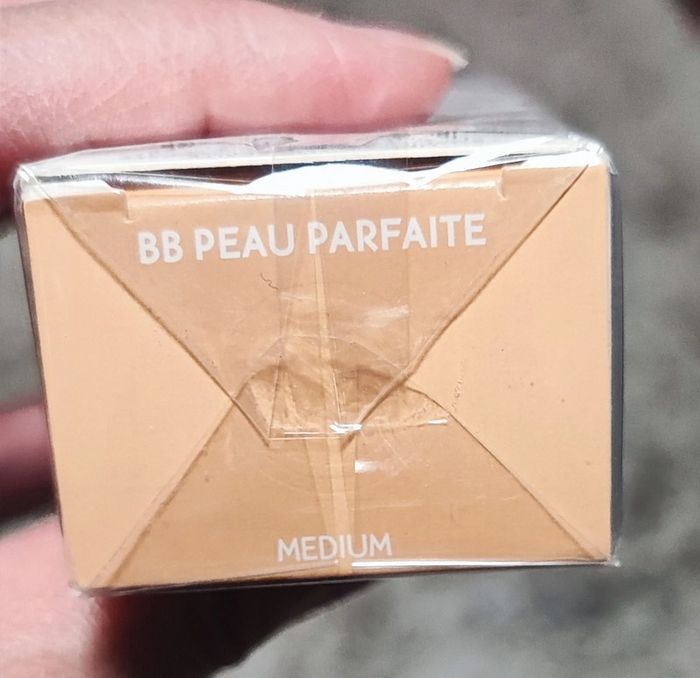 BB crème peau parfaite 6 en 1 - photo numéro 2