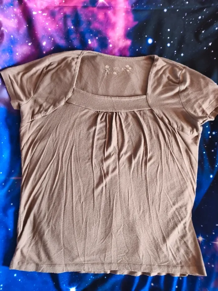 T-shirt Armand Thiery taille 4 - photo numéro 2