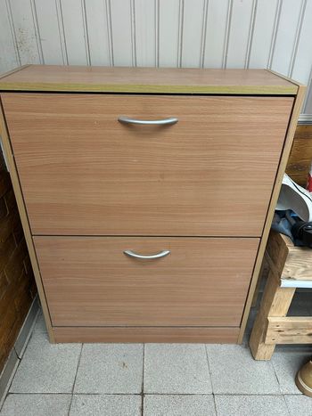 Armoire à chaussures 