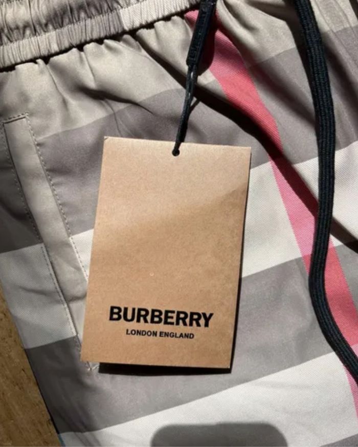 Short burberry - photo numéro 3