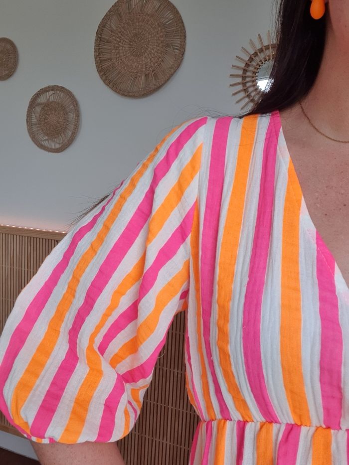 Robe longue gaze Palmyre rayures fluo Taille unique - photo numéro 4