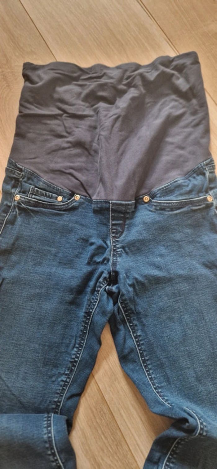 Jean slim bleu foncé de grossesse H&M en bon état Taille 38 - photo numéro 8