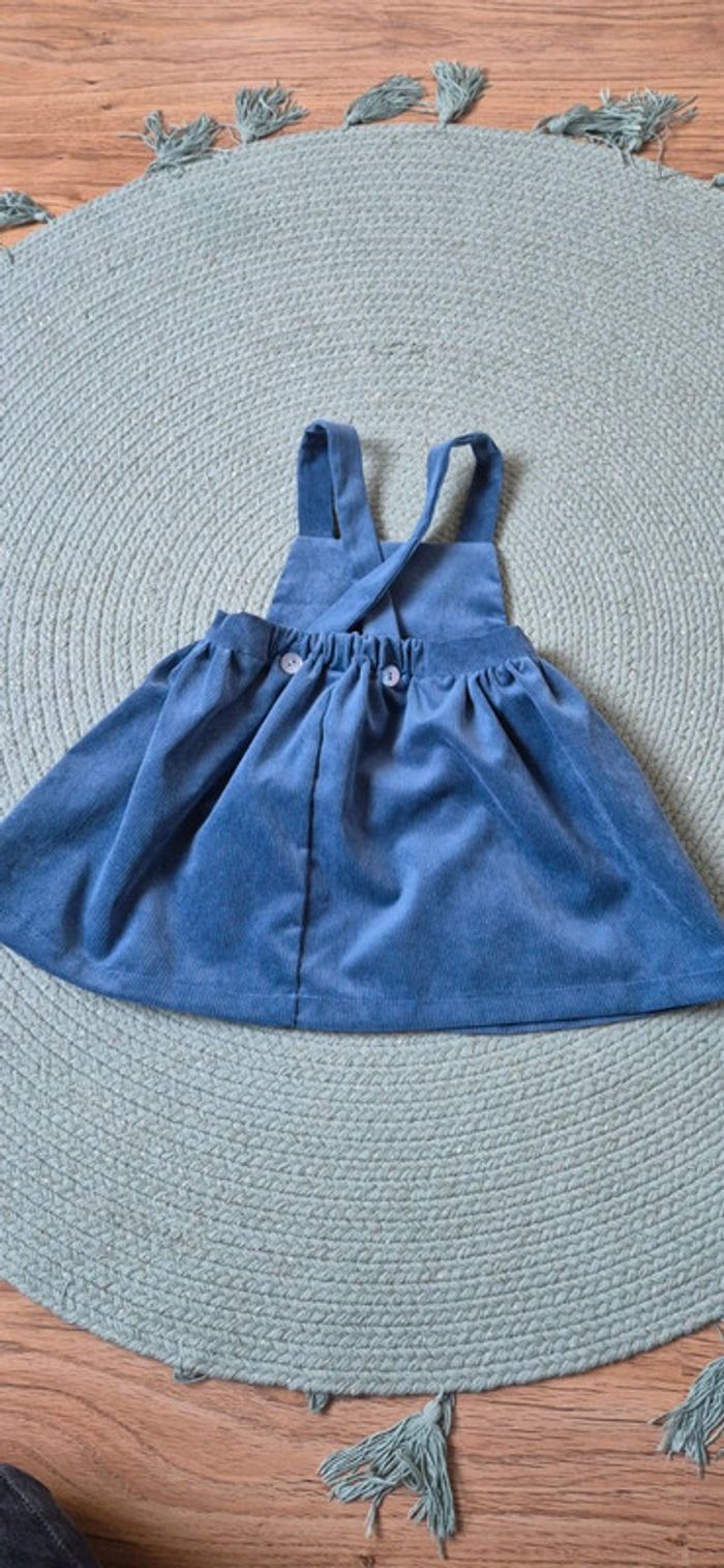 Robe en velours - photo numéro 2