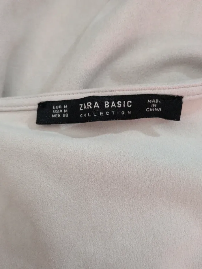 Robe Zara - Taille M - Élégante & Classe - Touché style daim - photo numéro 5