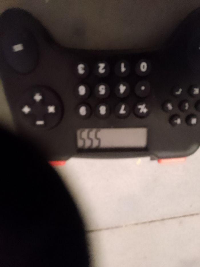 Calculatrice manette console - photo numéro 2